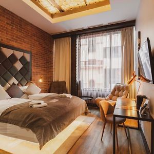 Loft suite
